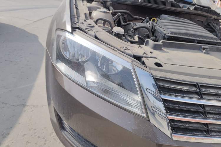 Used Volkswagen Gran Lavida 2014 1.6L Automatic Sport Edition
