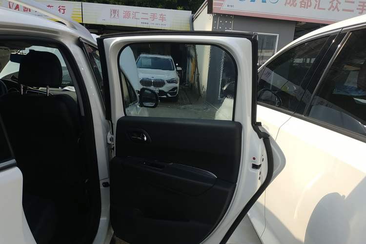 Used Peugeot 3008 2013 2.0L Automatic Trend Edition
