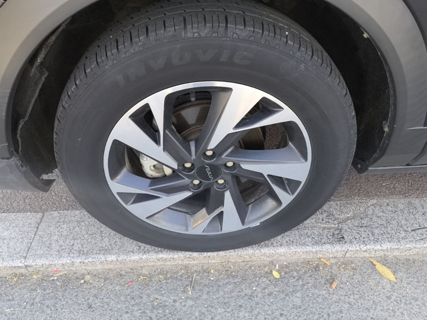 Dongfeng Aeolus AX7 2022 Mach Edition 1.5T DCT DF31 — снимка 10