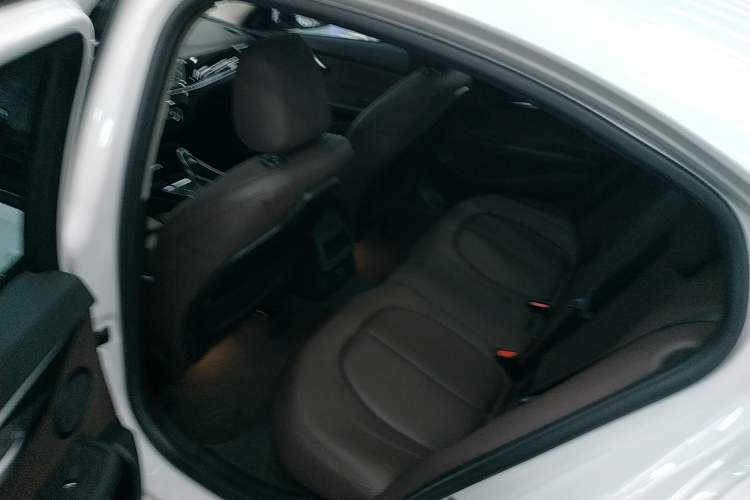 Used BMW 1 Series 2020 125i Leading Model M Sport Package
