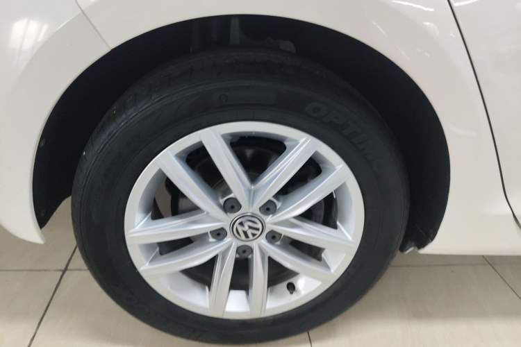 Used Volkswagen Golf 2018 230TSI Automatic Comfort Model
