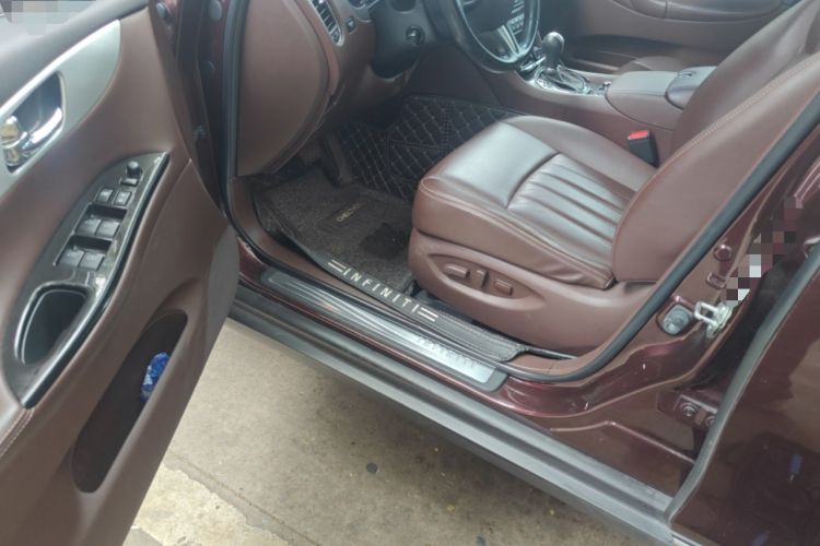 Used Infiniti QX50 2015 2.5L Enjoyment Edition Driver Seat