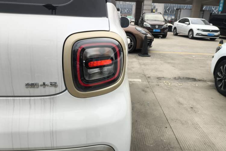 Used Bestune Pony 2025 222km Lightning Horse
