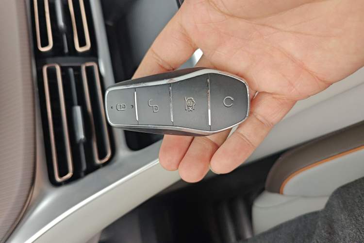 Used BYD Song Pro New Energy 2023 Champion Edition DM-i 110KM Beyond Model Vehicle Key