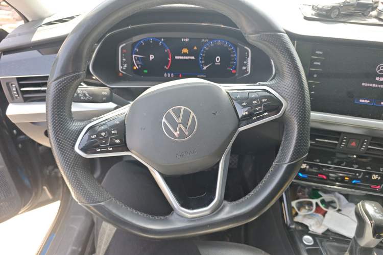 Used Volkswagen Passat 2022 330TSI Starry Luxury Edition Steering Wheel