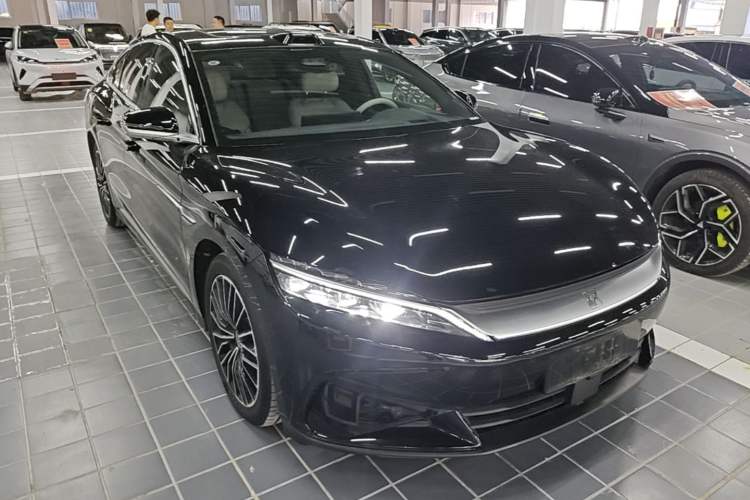 Used BYD Han 2025 DM-i Intelligent Driving Edition 125KM LiDAR Flagship Model
