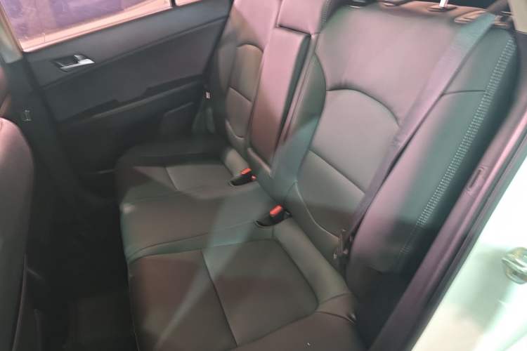 Used Hyundai ix25 2017 1.6L Automatic Smart Version Left Rear Seat