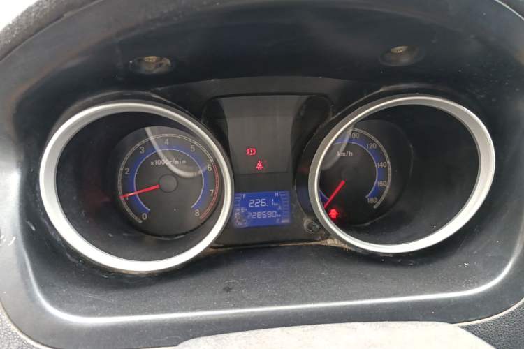 Used Chana Ruixing M80 2014 1.5L CNG Classic Model 4G15S