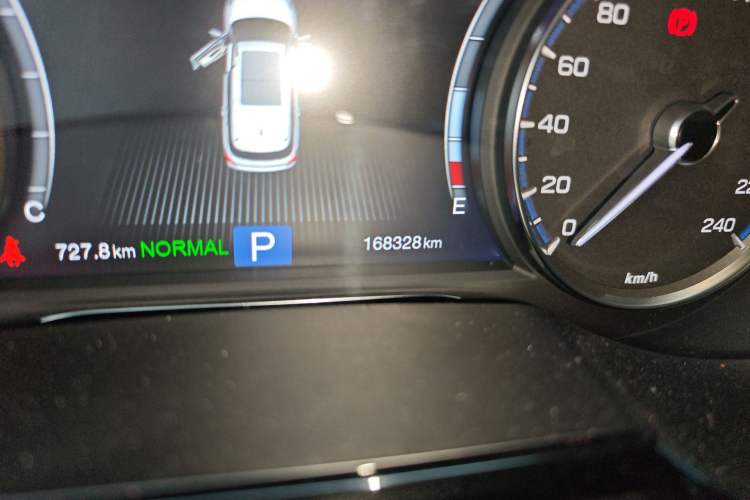 Used GAC Trumpchi GS8 2017 320T Two-Wheel Drive Luxury Smart Connectivity Version (7 Seats) Odometer Close Up