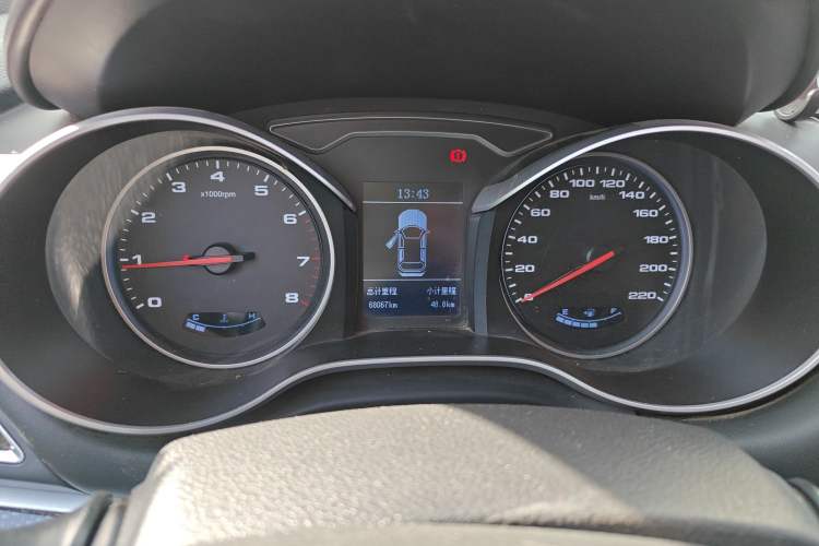 Used JAC Refine S3 2017 1.6L Manual Luxury Smart Model
