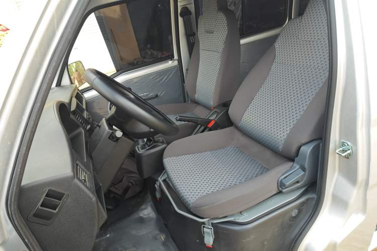 Used Wuling Zhiguang 2023 1.5L Practical Version 5/7 Seats