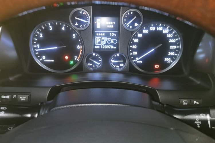 Used Lexus LX 2012 570