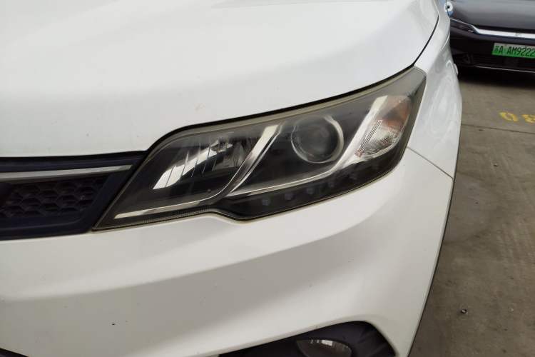 Used Soueast DX3 2016 1.5L Manual Luxury Edition
