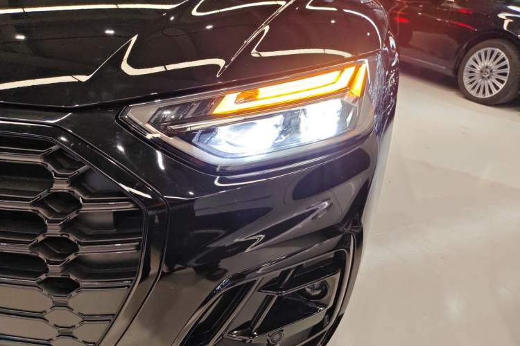 Used Audi Q5L 2023 40T Fashionable and Dynamic Edition