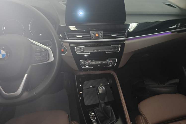 Used BMW X1 New Energy 2020 xDrive30Le Premium Edition Audio And AC Panel