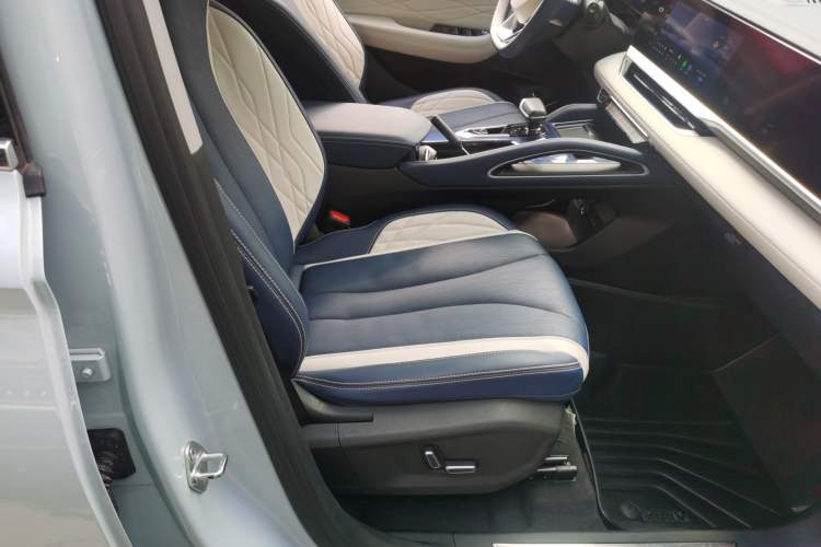 Used Geely Auto Monjaro L 2022 1.5T Thunder Hi·F Plug-in Hybrid Super Rui
