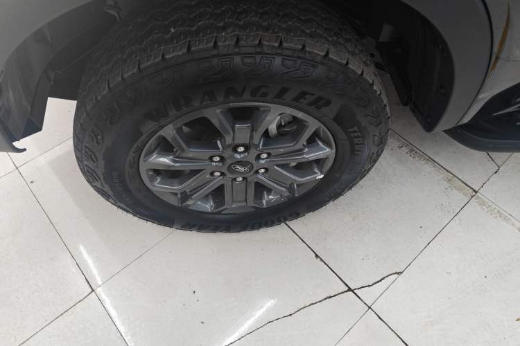 Used Ford Ranger 2023 Trailblazer 4x4 Automatic Off-Road Version – Gasoline