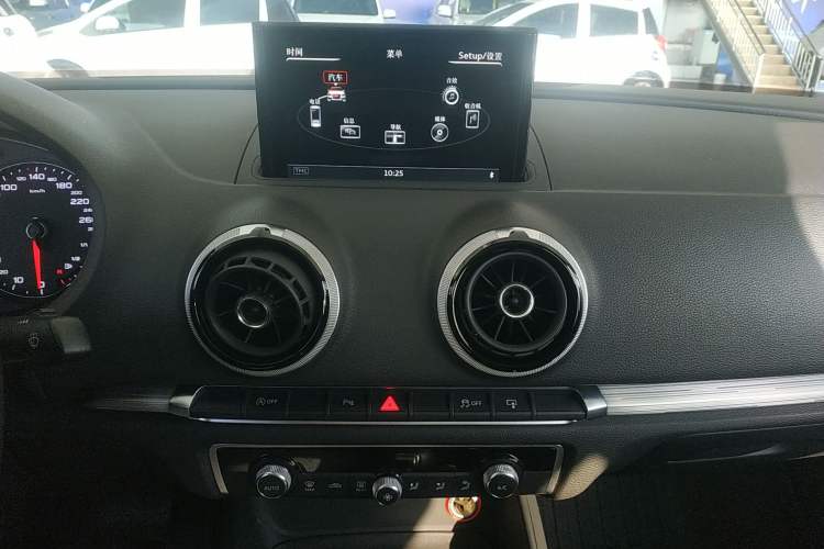 Used Audi A3 2016 Limousine 40 TFSI Style Edition
