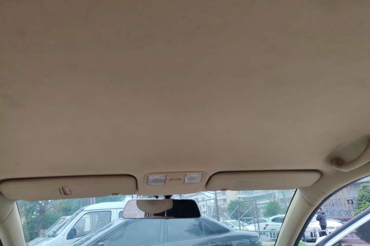 Used Hyundai Verna (older generation) 2010 Sedan 1.4L Automatic Comfort Model GS
