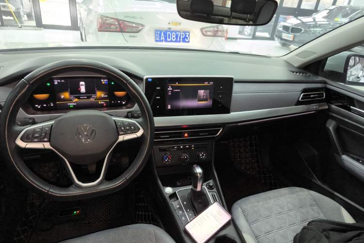 Used Volkswagen Lavida 2023 280TSI DSG Full-Comfort Edition
