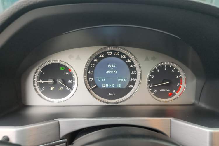 Used Mercedes-Benz GLK-Class 2012 GLK 300 4MATIC Fashion Model
