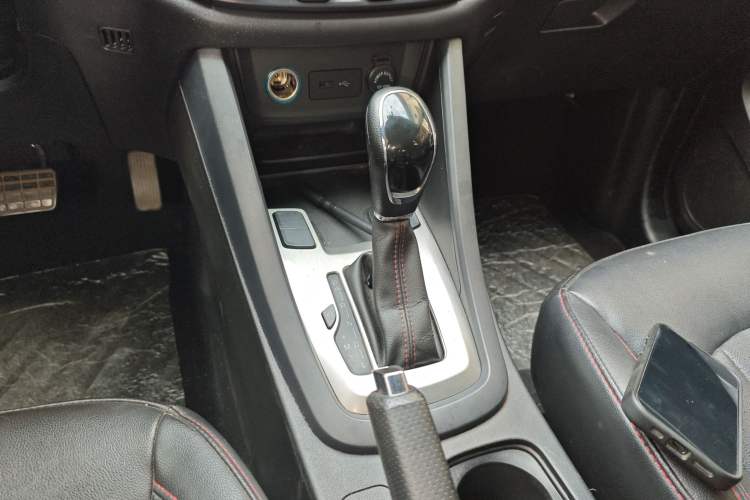 Used Cowin X5 2017 2.0L CVT Luxury Version Gear Lever