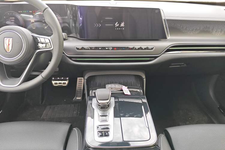 Used Hongqi H9 2025 2.0T Two-Wheel Drive Flagship Luxury Business Edition 5 Seats
