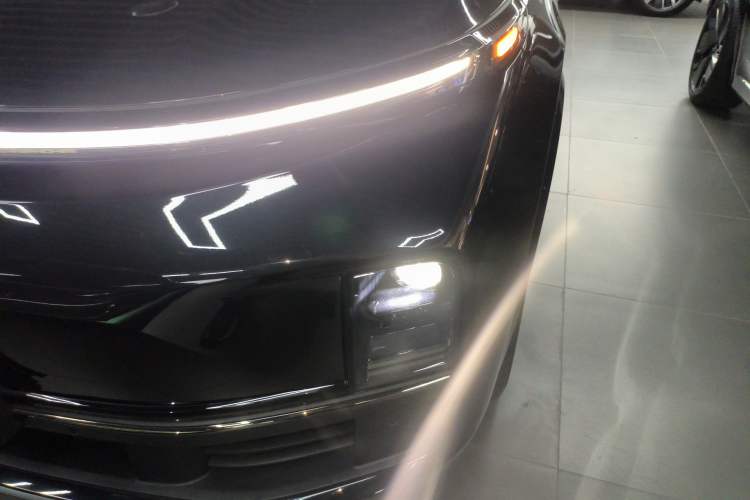 Used Li Auto L8 2025 Ultra Smart Refreshed Edition