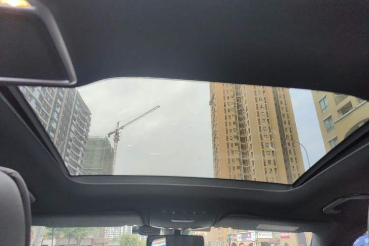 Used Mercedes-Benz GLC 2022 Second Facelift GLC 260 L 4MATIC Luxury Edition