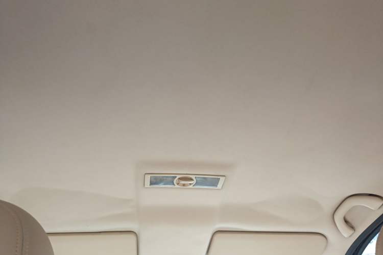 Used Volkswagen Lavida 2011 1.6L Automatic PinYou Edition