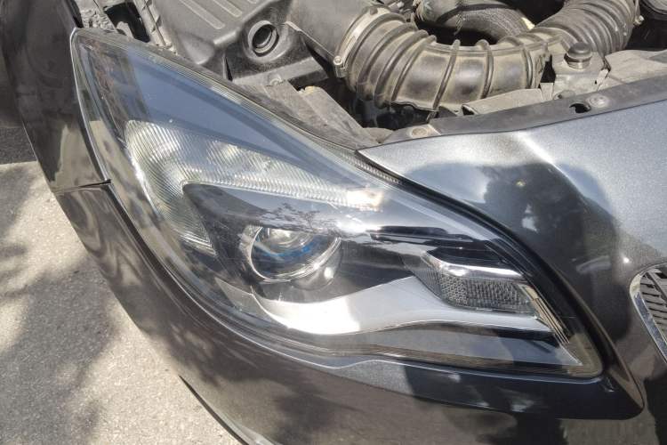 Used Buick Regal 2014 2.0L Leading Fashion Edition Right Front Headlight