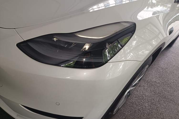 Used Tesla Model Y 2022 Rear-Wheel-Drive Version