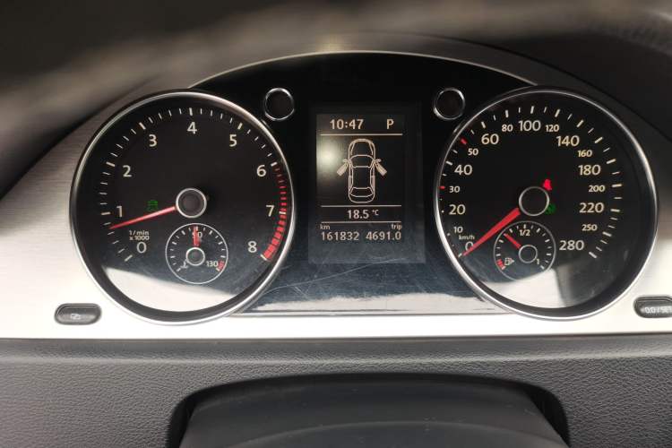 Used Volkswagen FAW-Volkswagen CC 2012 2.0 TSI Ultimate Edition Instrument Cluster