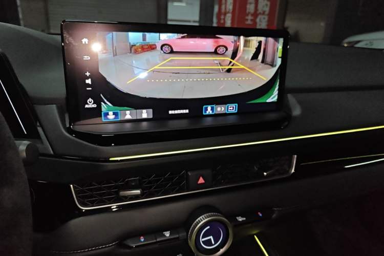 Used Honda Inspire 2025 260TURBO Elite Edition Audio And AC Panel