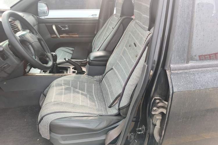 Used Huanghai Qisheng F1 2012 2.0L Two-Wheel Drive Supreme Edition
