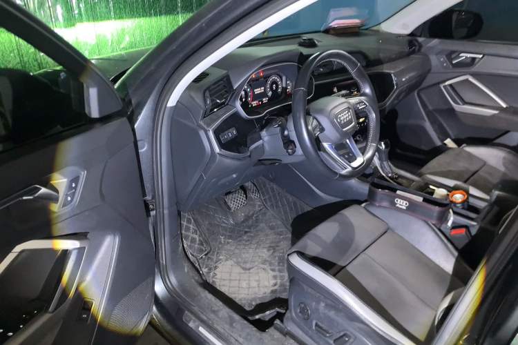 Used Audi Q3 2021 35 TFSI Progressive Dynamic Edition