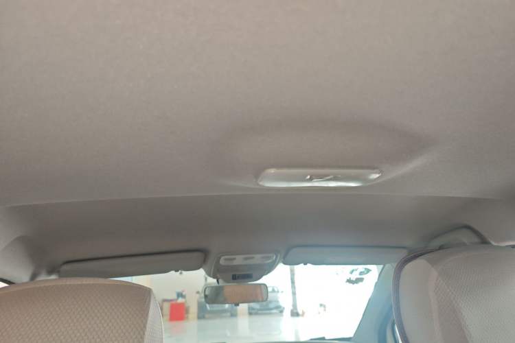 Used Renault Captur 2015 1.2T Automatic Luxury First Edition
