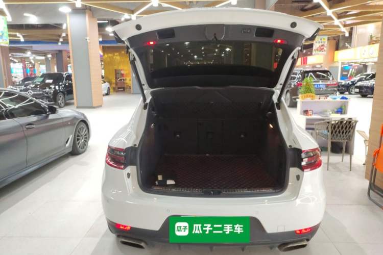 Used Porsche Macan 2017 Macan 2.0T