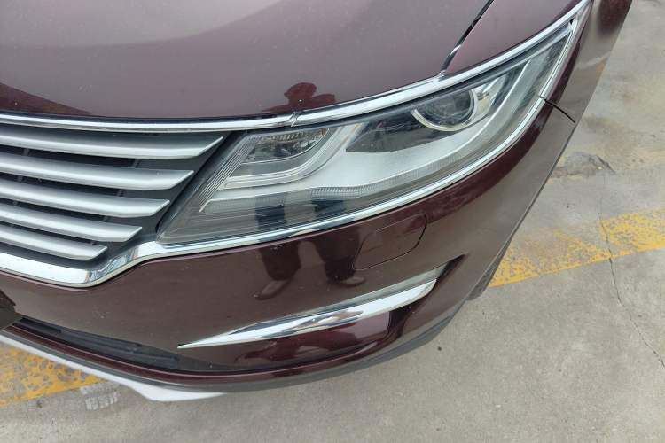 Used Lincoln MKC 2017 2.0T Two-Wheel Drive Deluxe Edition