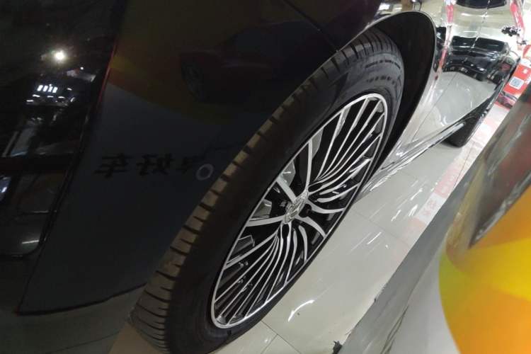 Used Mercedes-Benz E-Class 2024 E 300 L Stylish Model