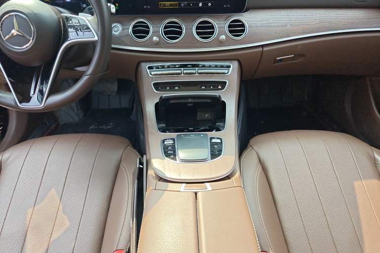 Used Mercedes-Benz E-Class 2023 Updated E 300 L Fashion Edition