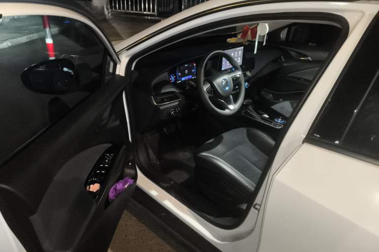 Used Buick Velite 6 2020 Plug-in Hybrid Connected Smart Edition