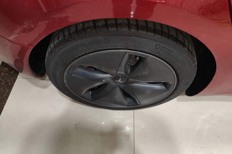 Used Tesla Model 3 2020 Standard Range Rear-Wheel Drive Upgraded Version Right Rear Wheel Hub
