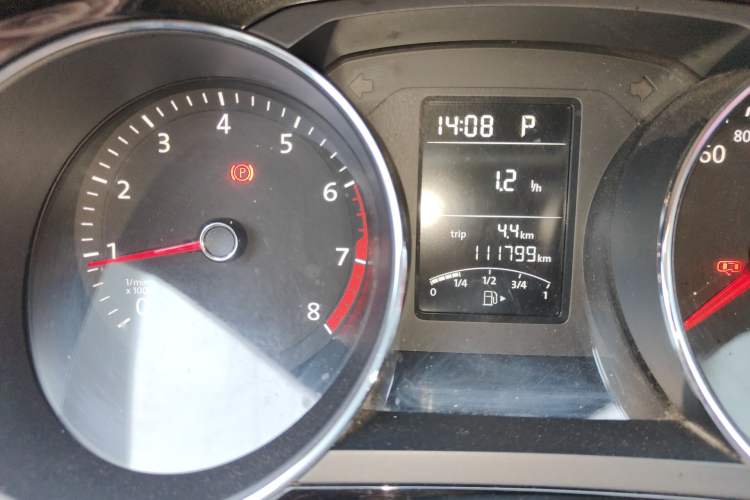 Used Volkswagen Sagitar 2015 1.6L Automatic Comfort Model
