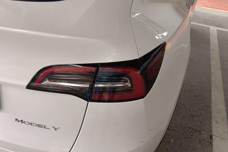Used Tesla Model Y 2022 Rear-Wheel-Drive Version
