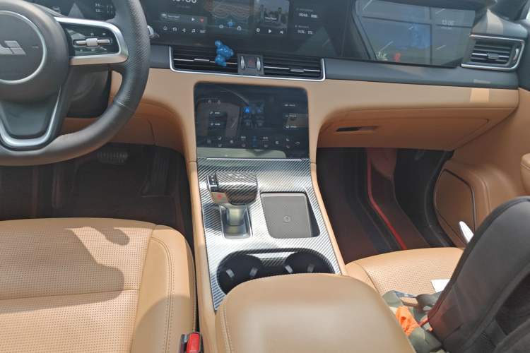 Used Li Auto ONE 2021 Extended-Range 6-Seater Version Gear Lever