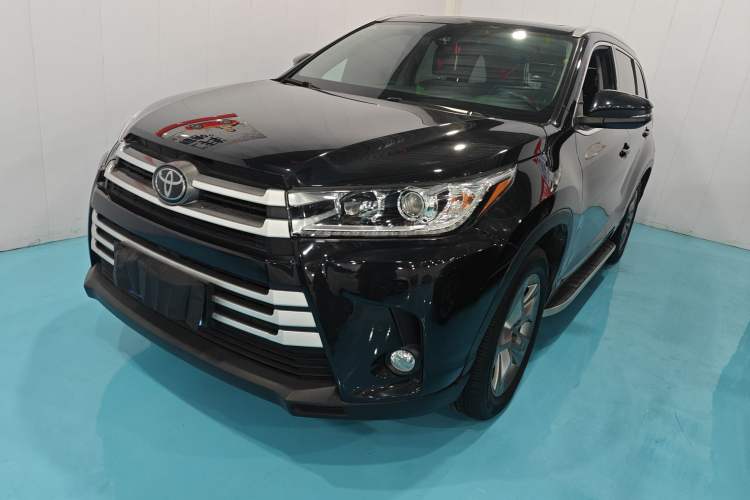 Used Toyota Highlander 2018 2.0T Four-Wheel Drive Luxury Version 7 Seats China VI Standard