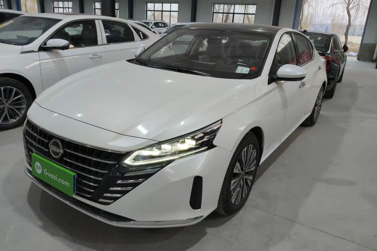Used Nissan Teana 2025 Model 2.0L XL-TLS Enjoyment Edition