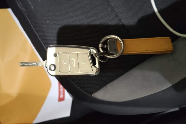 Used Volkswagen T-ROC 2020 280TSI DSG Two-Wheel-Drive Elite Version
