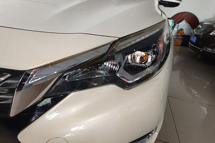 Used Venucia T90 2017 2.0L CVT Leading Edition